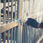 JAK ZABEZPIECZYĆ OGRODZENIE? OCYNK, MALOWANIE PROSZKOWE ogrodzenia.org